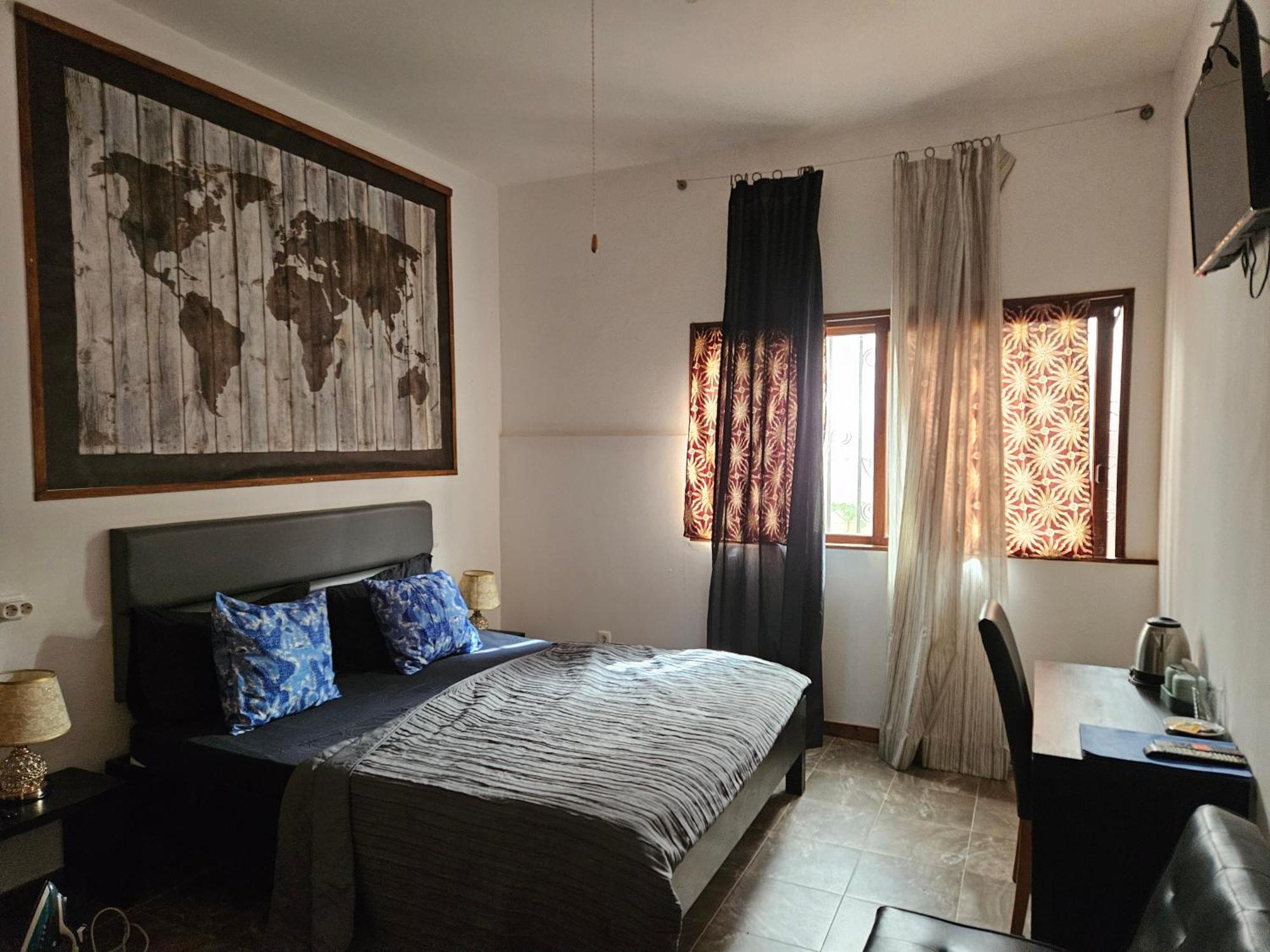 Blue Eagle Guesthouse - Casa De Hospedes Santa Maria Dış mekan fotoğraf